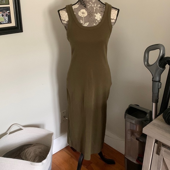 Everlane Dresses & Skirts - Everlane Green Tank Dress